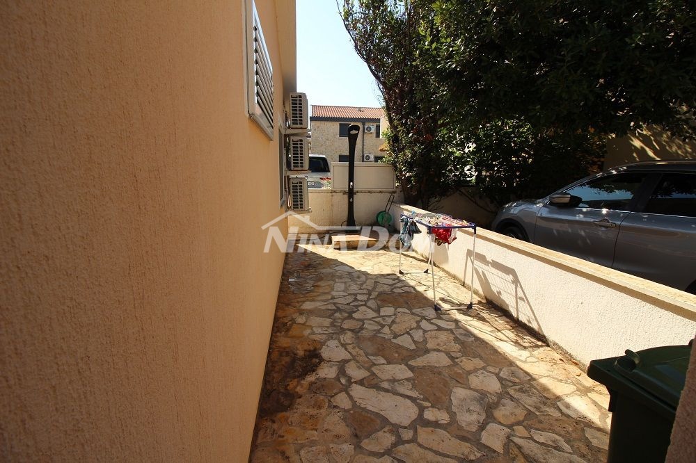 A 40 metri dal mare, casa indipendente su un solo piano.