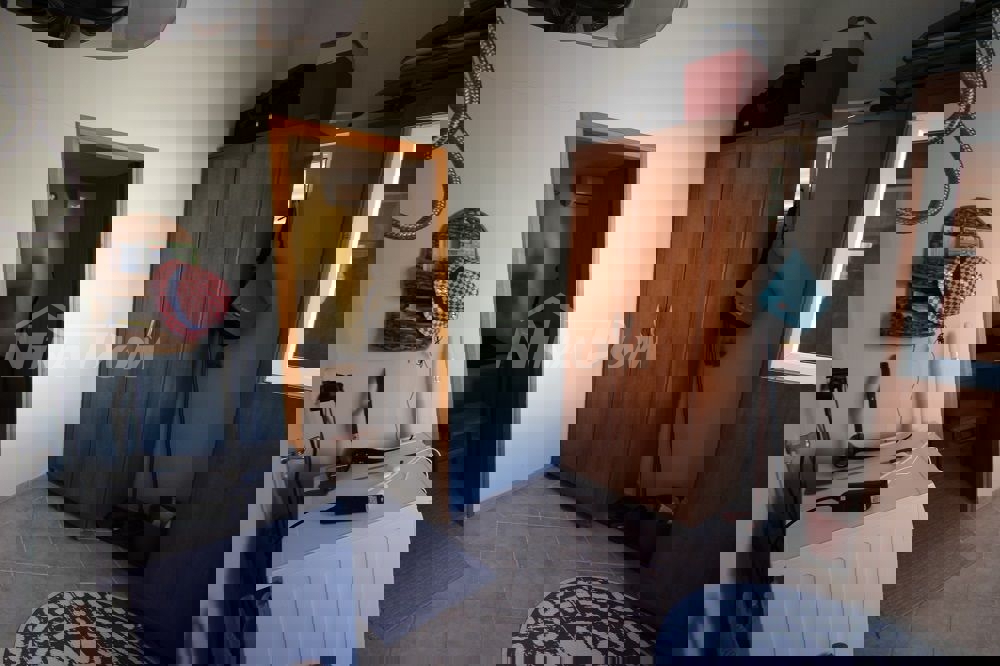A 40 metri dal mare, casa indipendente su un solo piano.