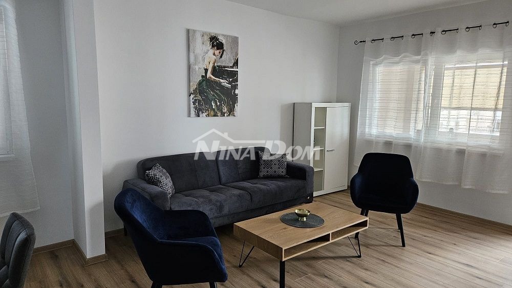 Immobile completamente ristrutturato in ottima posizione.