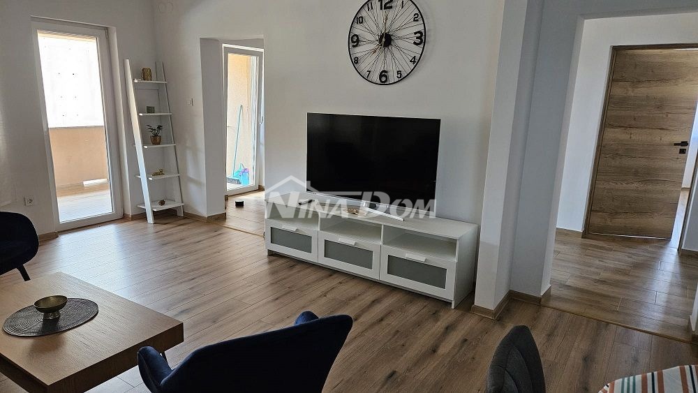 Immobile completamente ristrutturato in ottima posizione.