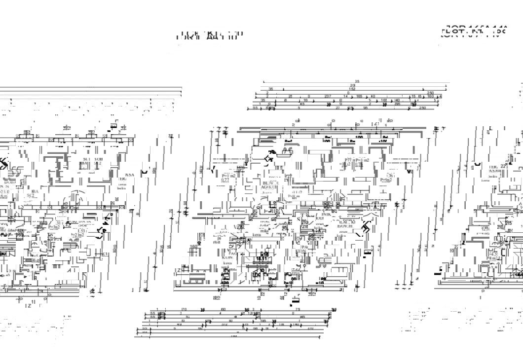 Lato sud, a 50 metri dal mare e dalla spiaggia.