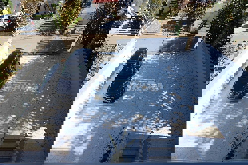 Sul lato sud dell'isola di Vir, condominio completamente ristrutturato.