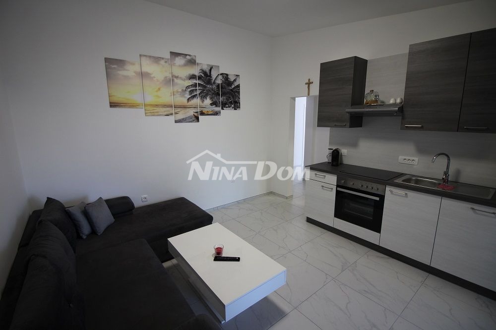 Sul lato sud dell'isola di Vir, condominio completamente ristrutturato.