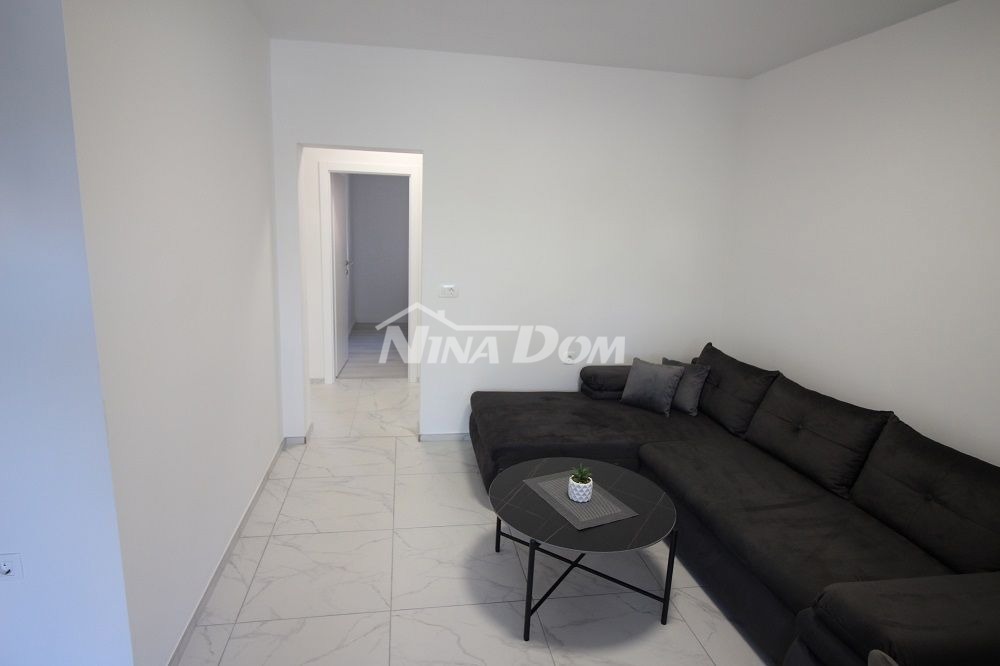 Sul lato sud dell'isola di Vir, condominio completamente ristrutturato.