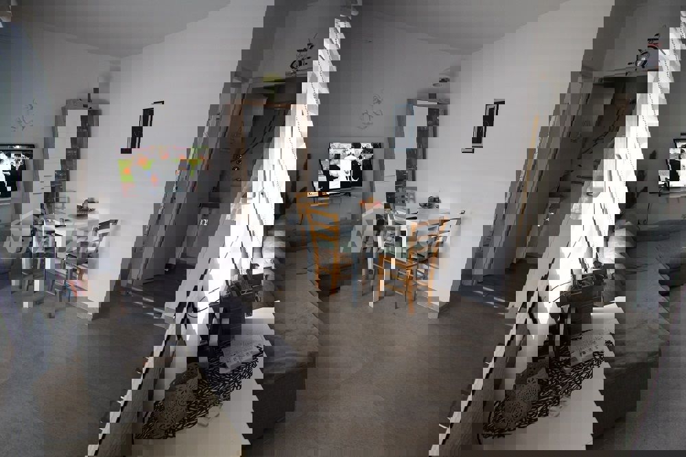 Appartamento a schiera con due camere da letto, vicino al centro