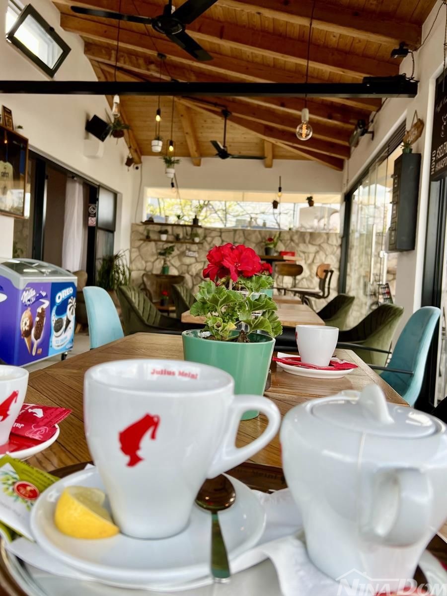 Dalmazia – Zara – Aparthotel in prima fila sul mare con parcheggio e bar