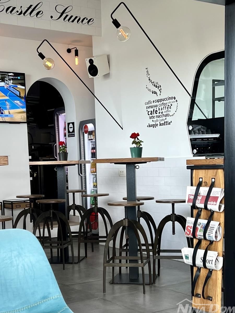 Dalmazia – Zara – Aparthotel in prima fila sul mare con parcheggio e bar