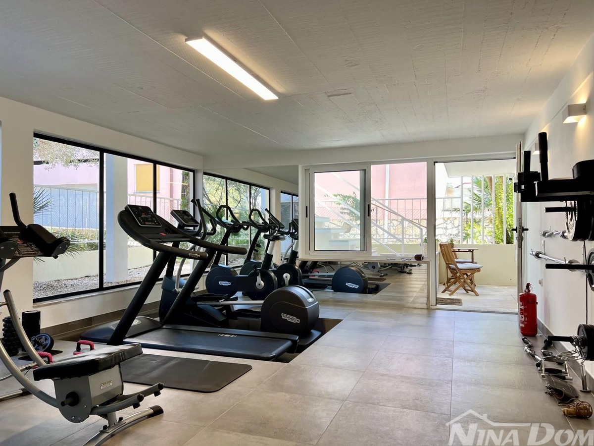 Dalmazia – Zara – Aparthotel in prima fila sul mare con parcheggio e bar