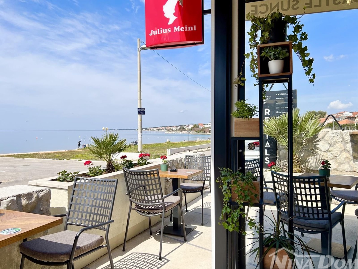 Dalmazia – Zara – Aparthotel in prima fila sul mare con parcheggio e bar