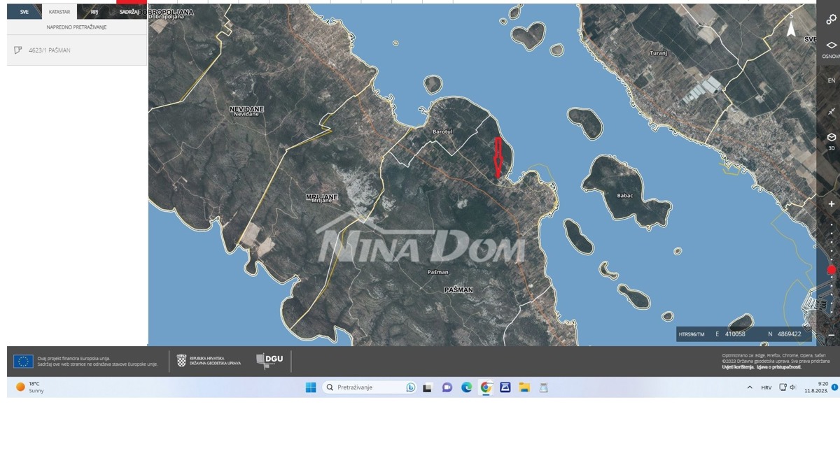 Terreno edificabile ideale per 4 ville a 100 m dalla spiaggia sabbiosa