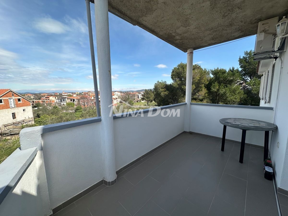 Casa con appartamenti a Drage, 4 unità + possibilità di ampliamento