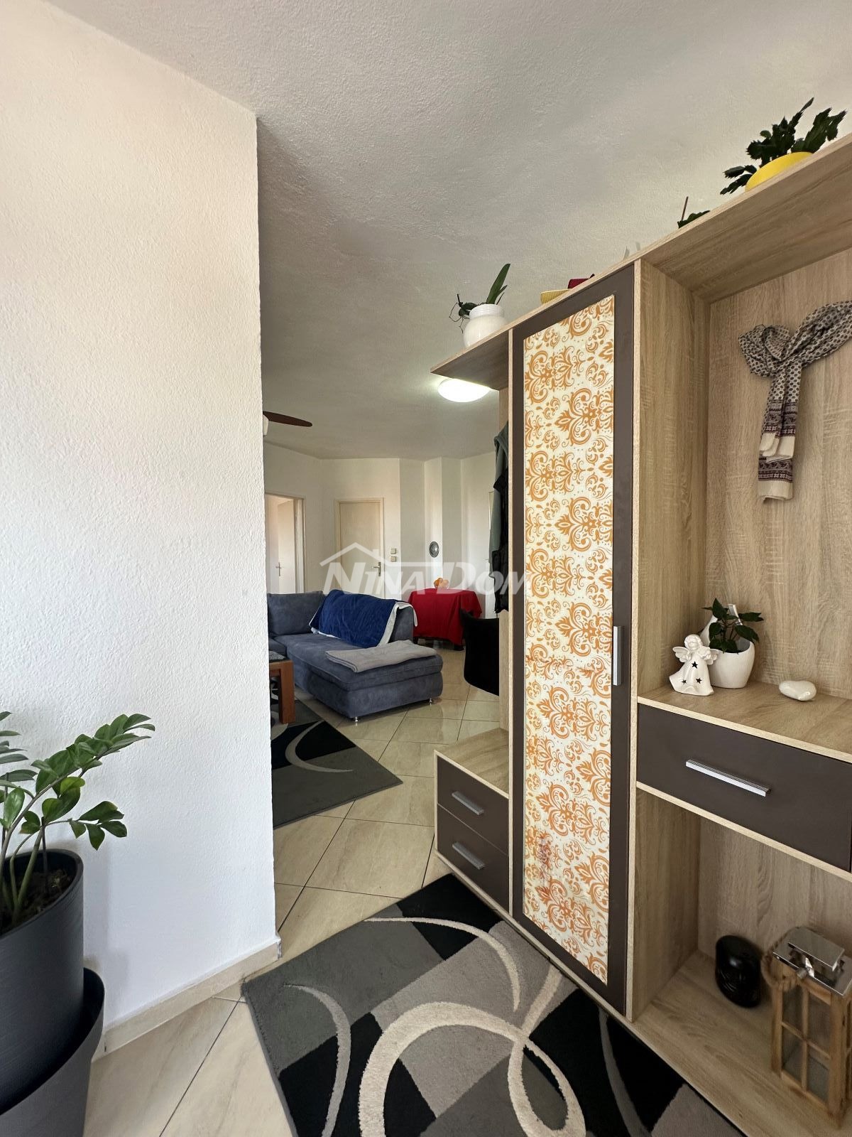 Casa con appartamenti a Drage, 4 unità + possibilità di ampliamento