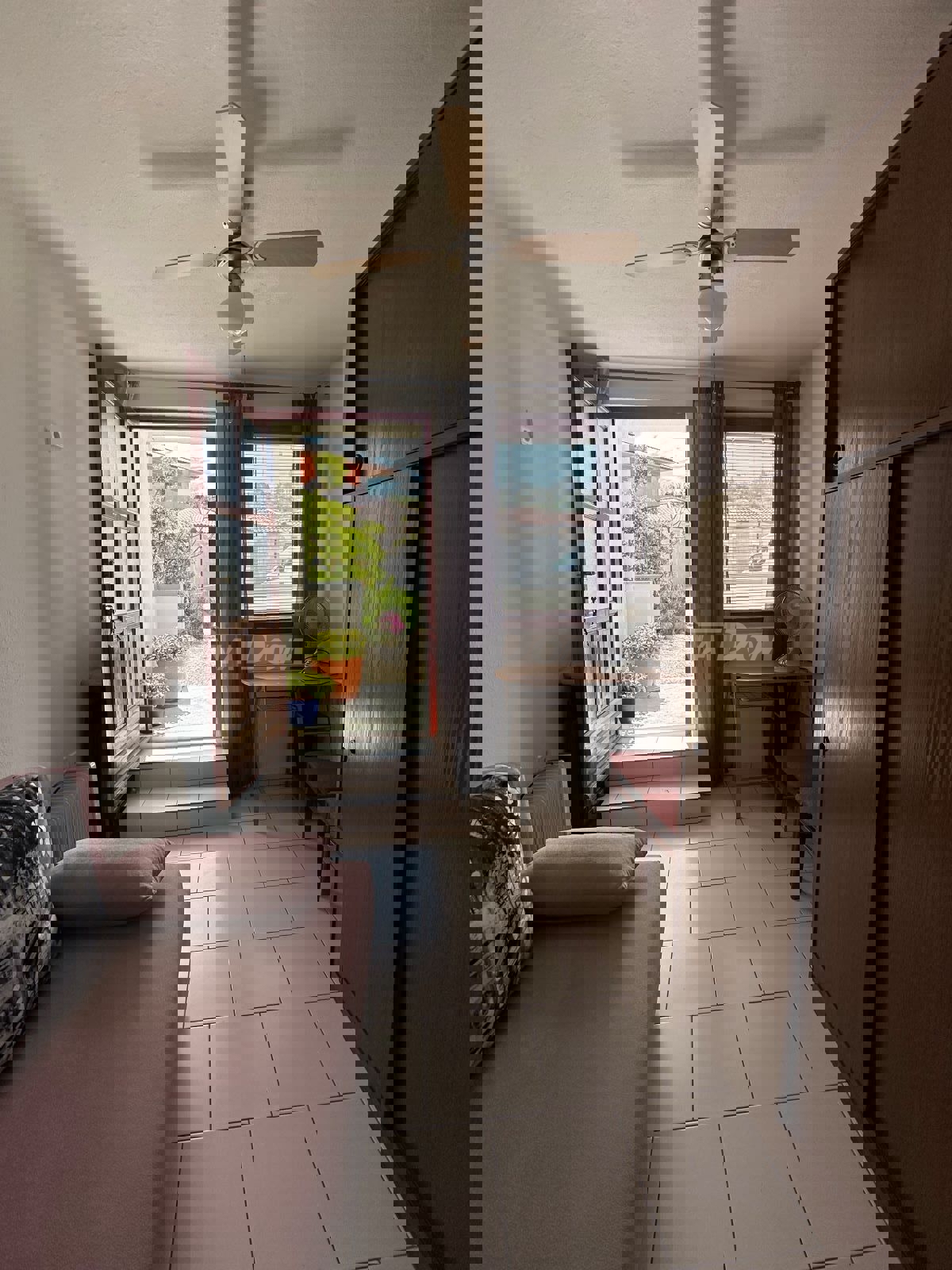 Casa con appartamenti a Drage, 4 unità + possibilità di ampliamento