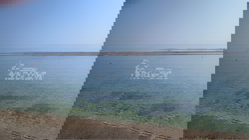 Proprietà di famiglia con un bellissimo giardino