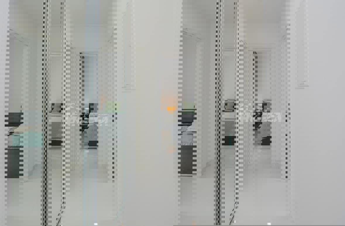 Palazzina con tre unità abitative, completamente attrezzata.