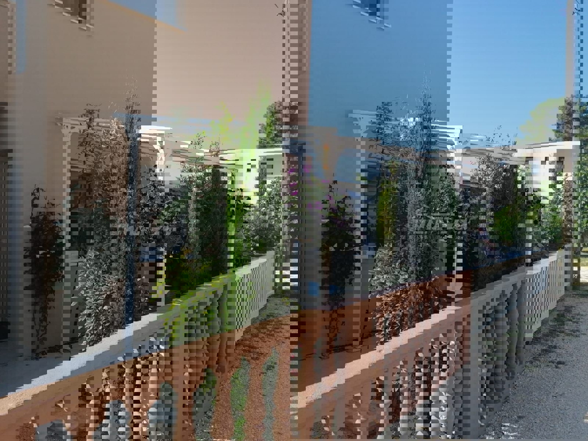 Proprietà familiare adatta sia per residenza occasionale che permanente