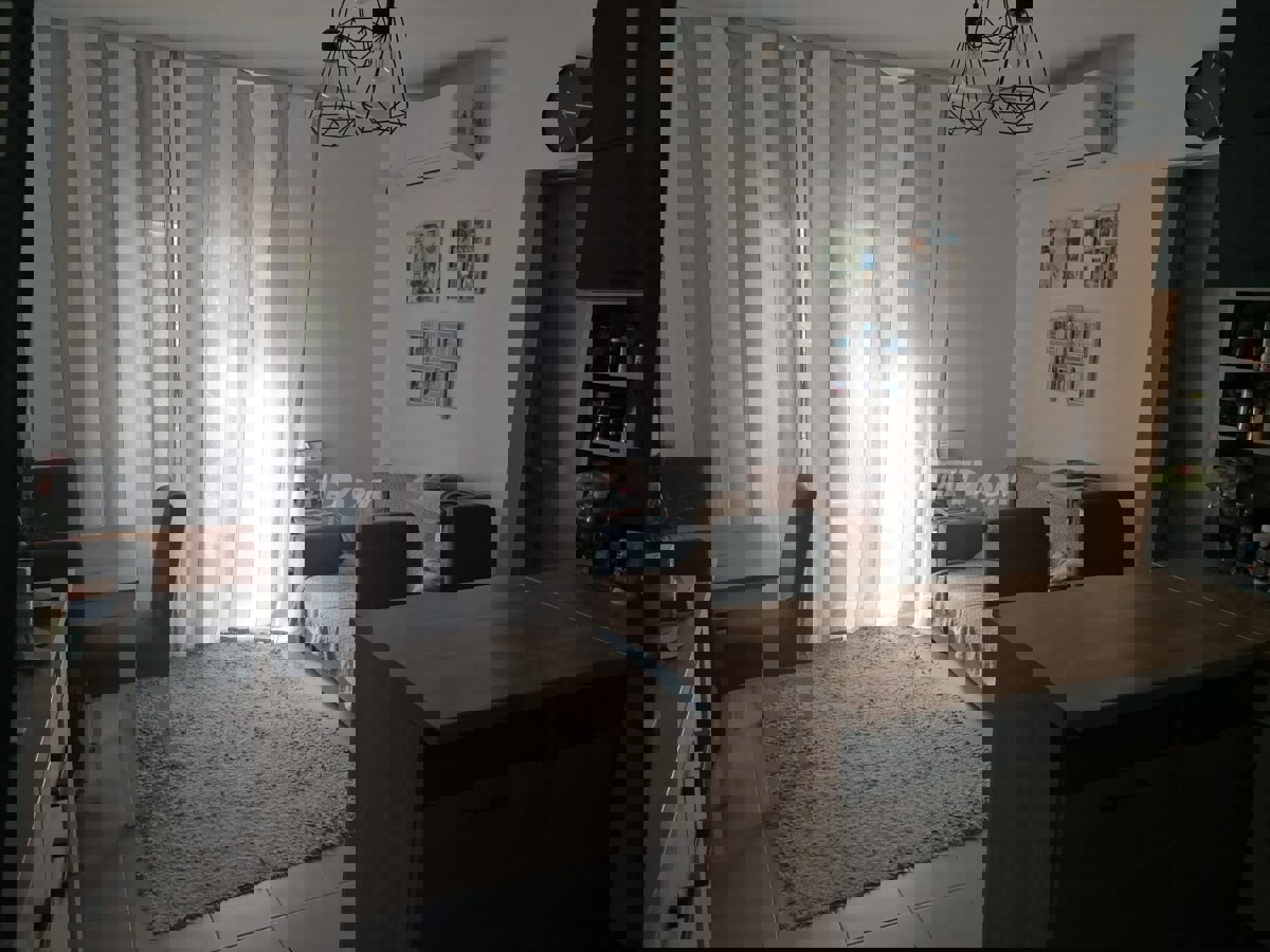 Proprietà familiare adatta sia per residenza occasionale che permanente