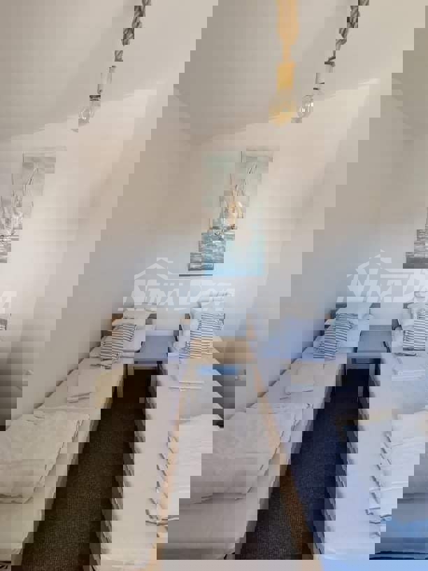 Proprietà familiare adatta sia per residenza occasionale che permanente