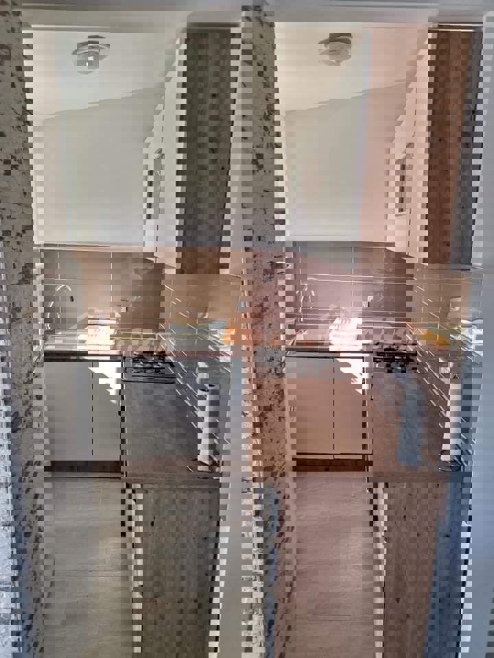 Proprietà familiare adatta sia per residenza occasionale che permanente