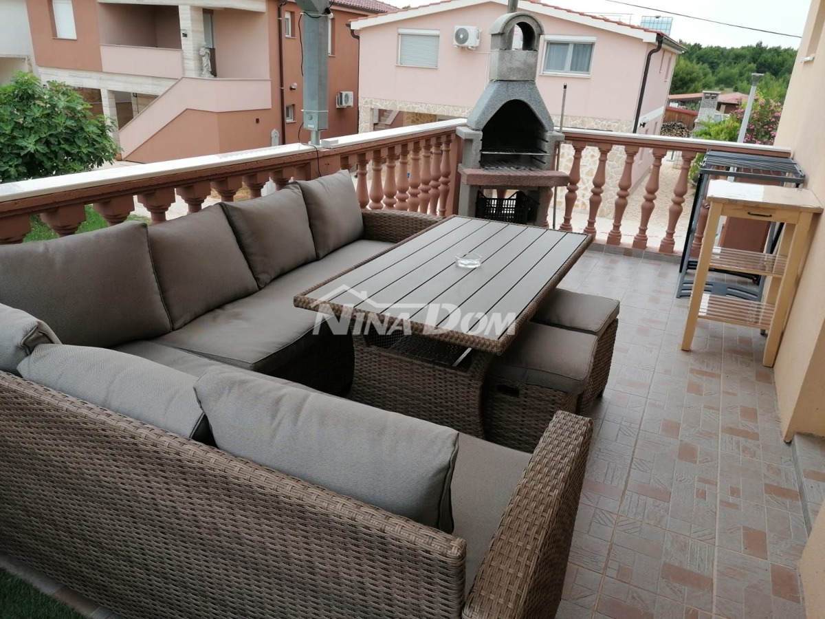 Proprietà familiare adatta sia per residenza occasionale che permanente