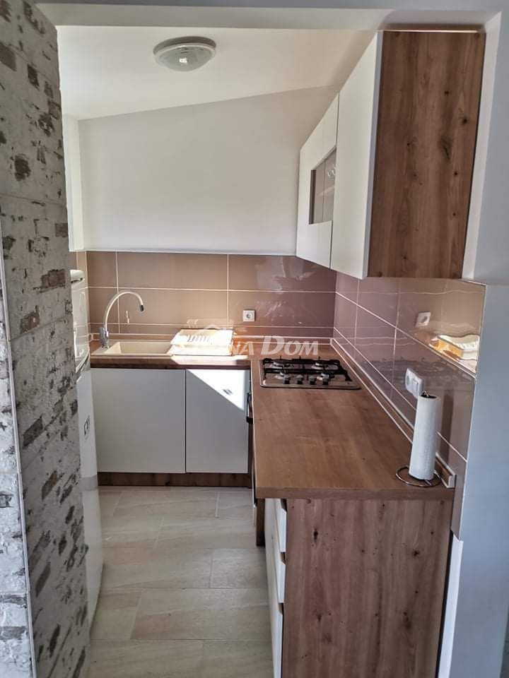 Proprietà familiare adatta sia per residenza occasionale che permanente