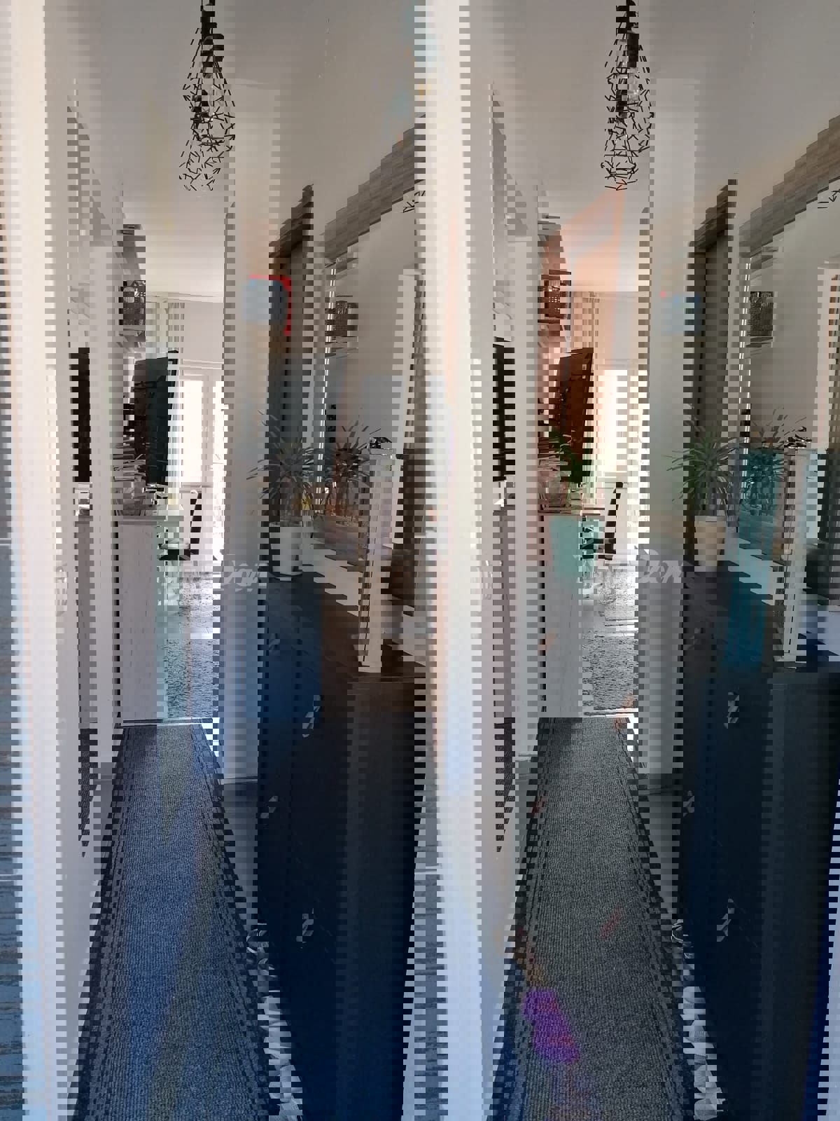 Proprietà familiare adatta sia per residenza occasionale che permanente