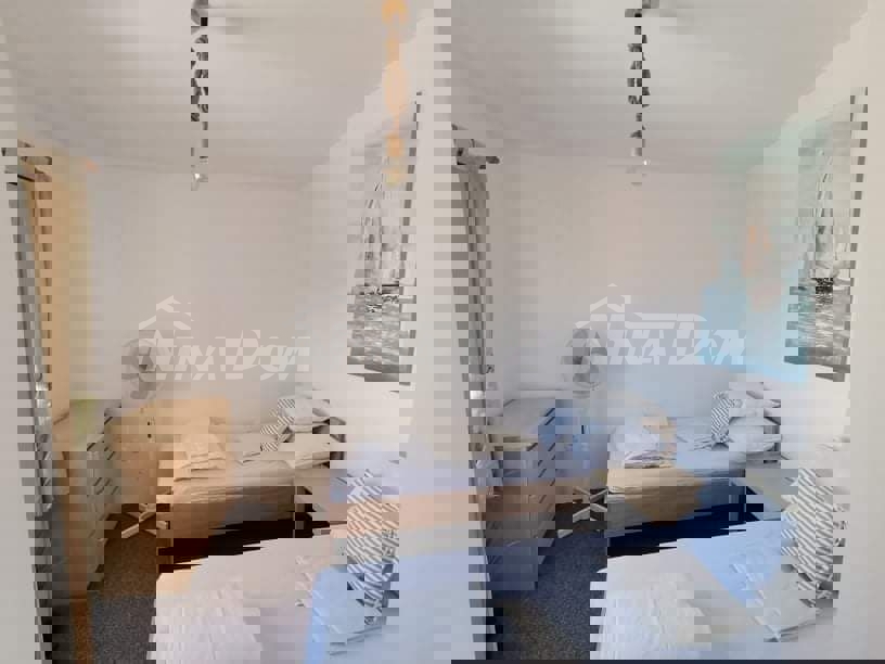 Proprietà familiare adatta sia per residenza occasionale che permanente