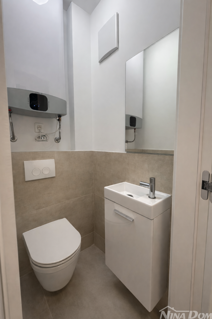 Appartamento di lusso con terrazza panoramica sul tetto a 50 m dal mare con vista su Zara e l’arcipelago