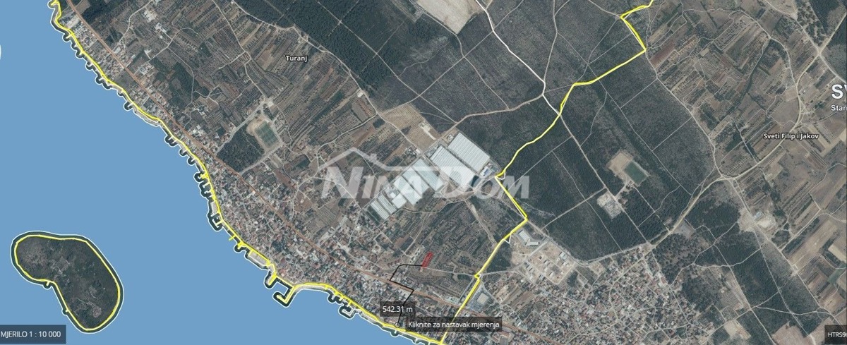 Terreno in vendita: 1241 m2 a Turnje Con il progetto principale per una casa!