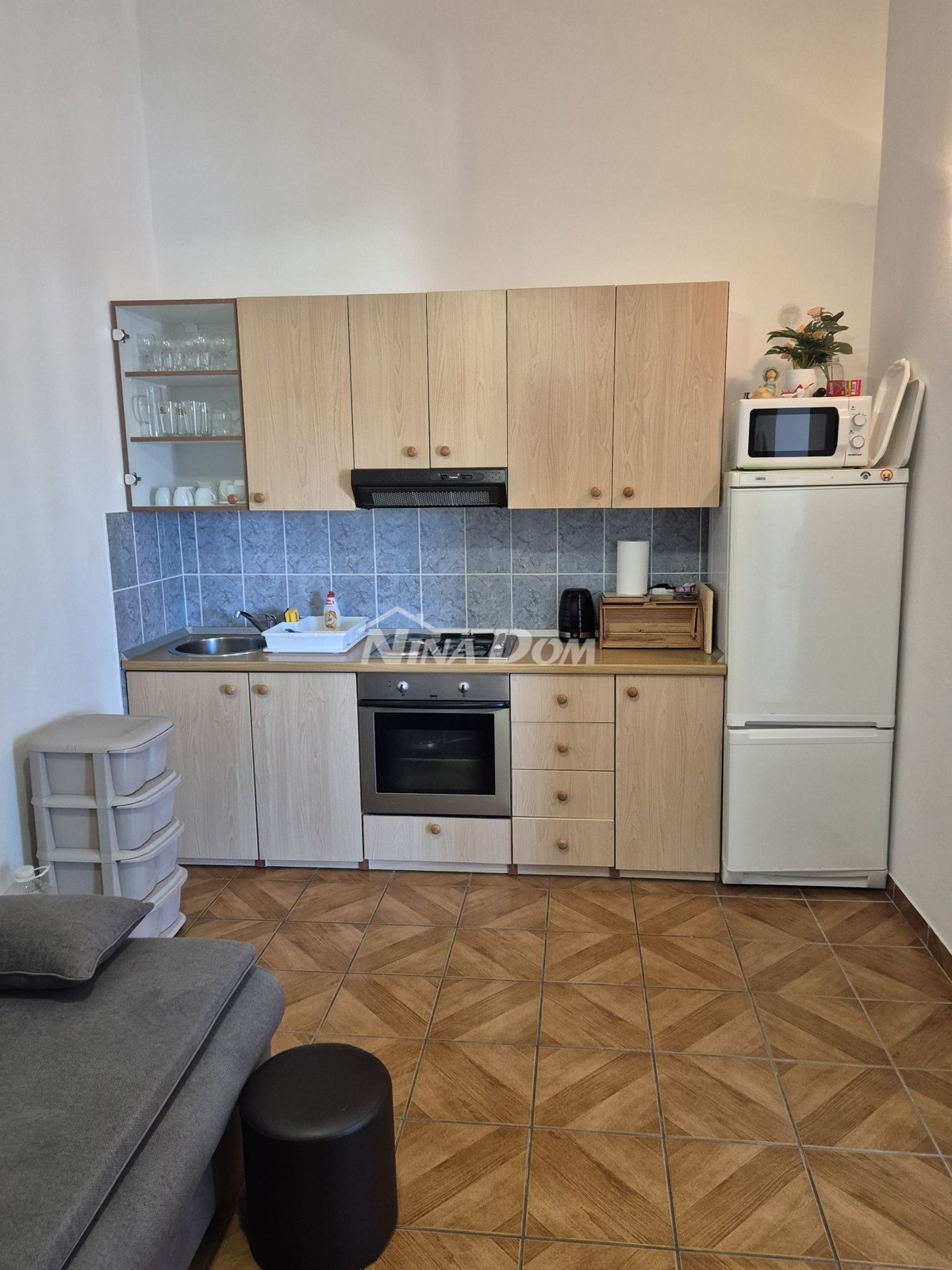 Appartamento a 180 metri dal mare, secondo piano.