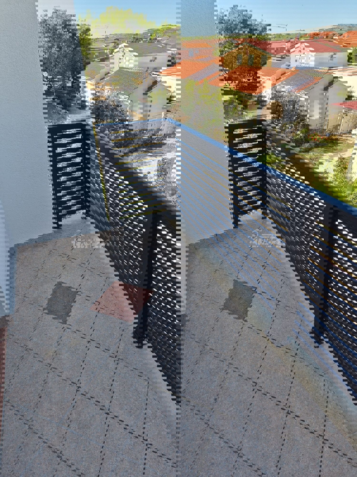 Appartamento a 180 metri dal mare, secondo piano.