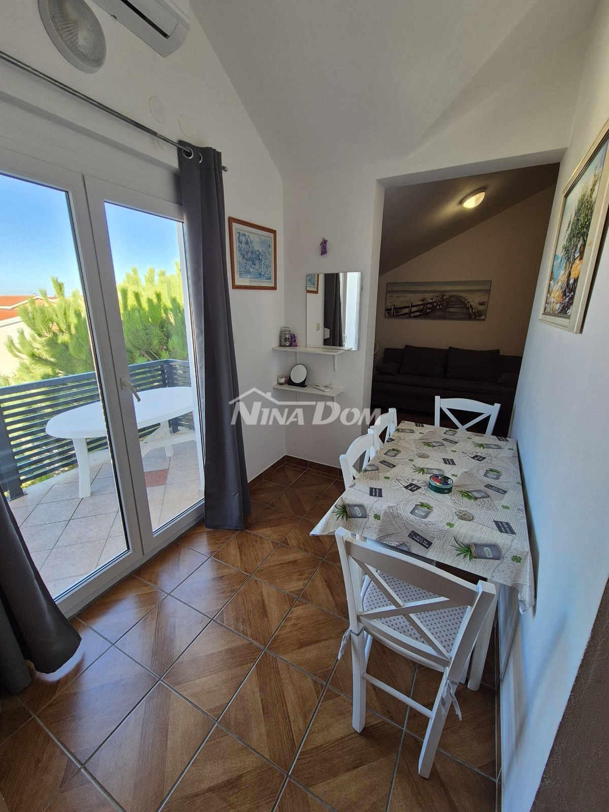 Appartamento a 180 metri dal mare, secondo piano.