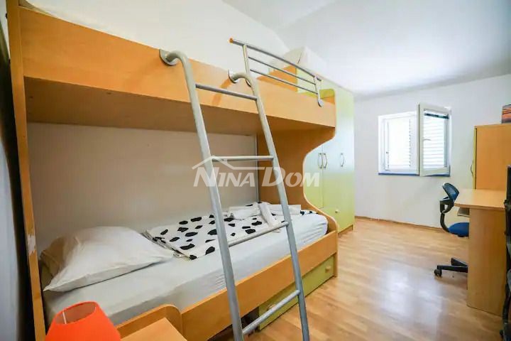 Palazzina a 100 metri dalla sala Višnjik Zadar