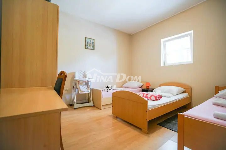 Palazzina a 100 metri dalla sala Višnjik Zadar