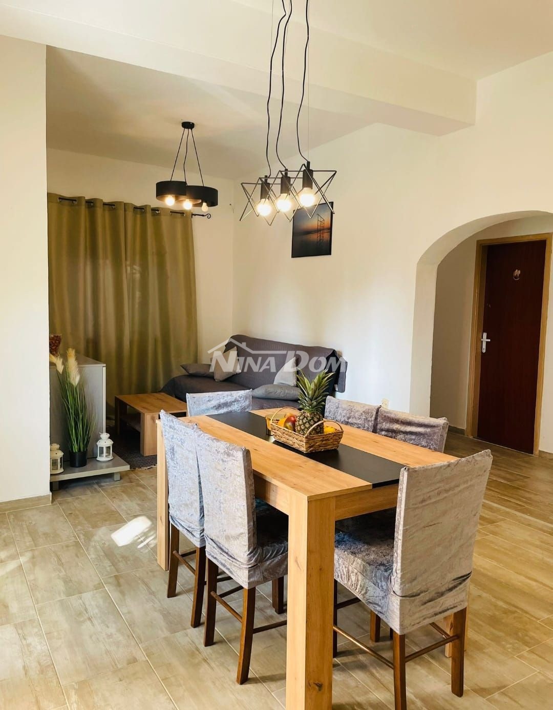 Palazzina a 100 metri dalla sala Višnjik Zadar