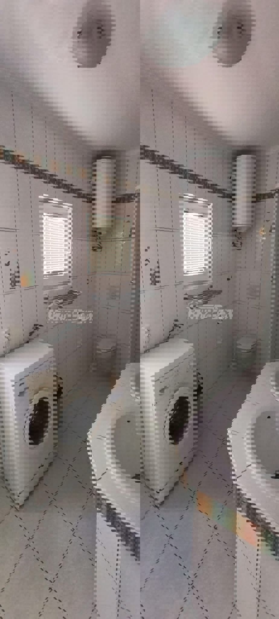 Lato sud a 90 metri dal mare condominio con giardino