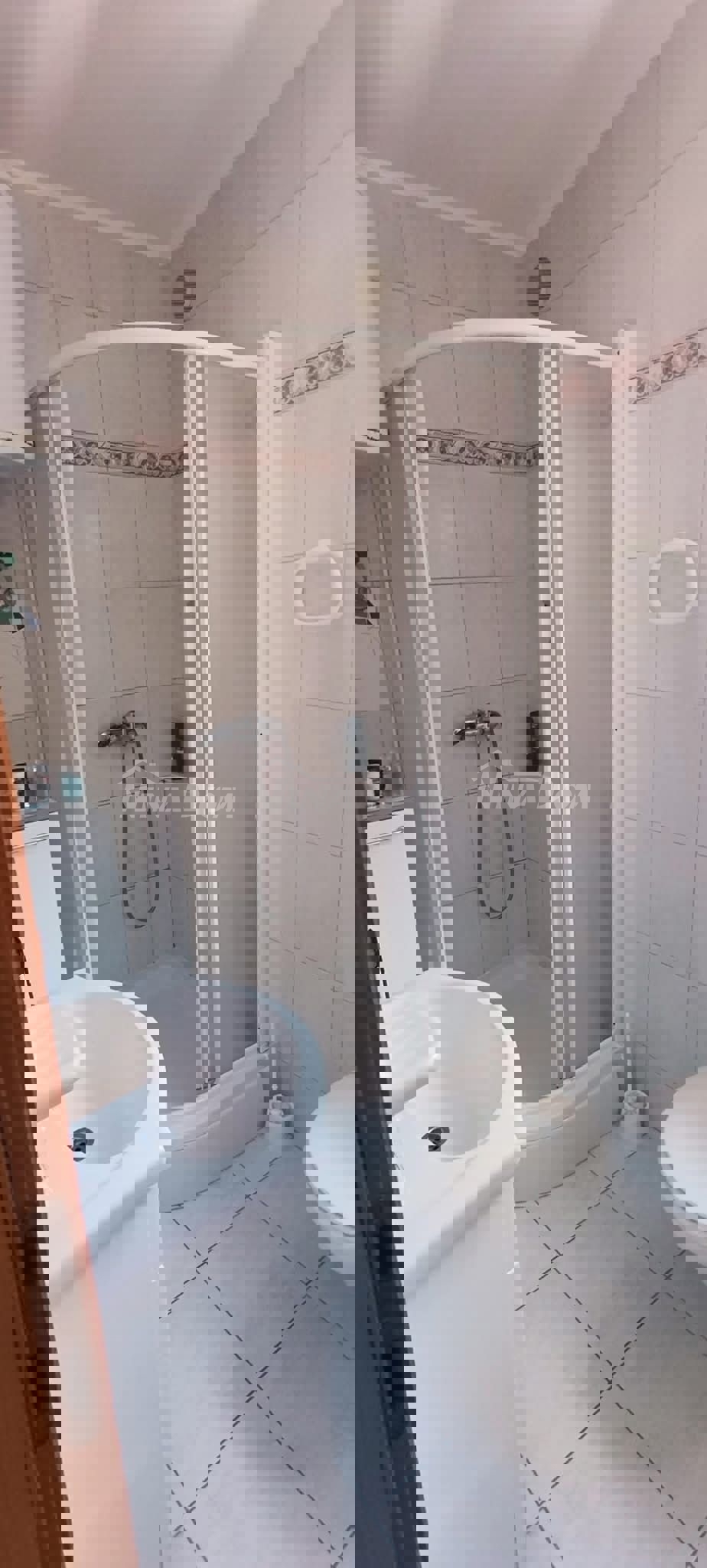 Lato sud a 90 metri dal mare condominio con giardino