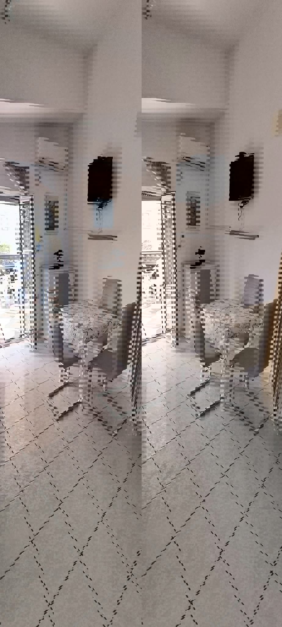 Lato sud a 90 metri dal mare condominio con giardino