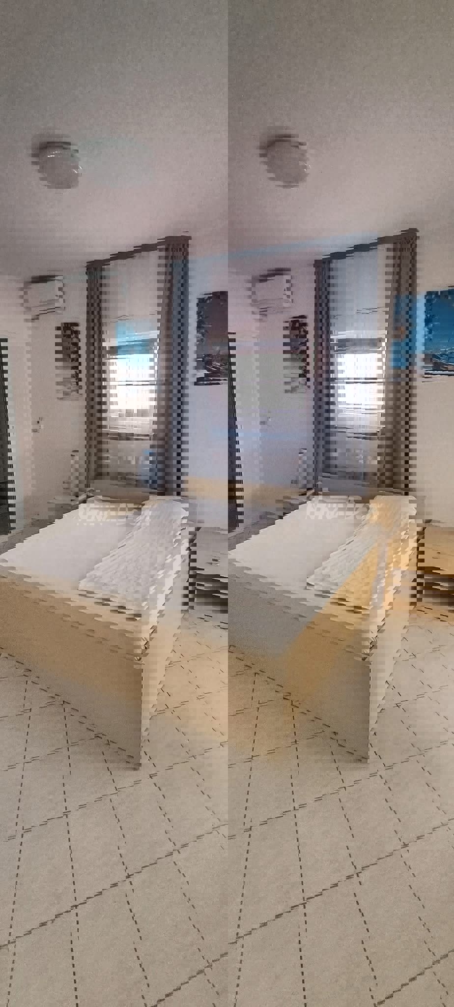 Lato sud a 90 metri dal mare condominio con giardino