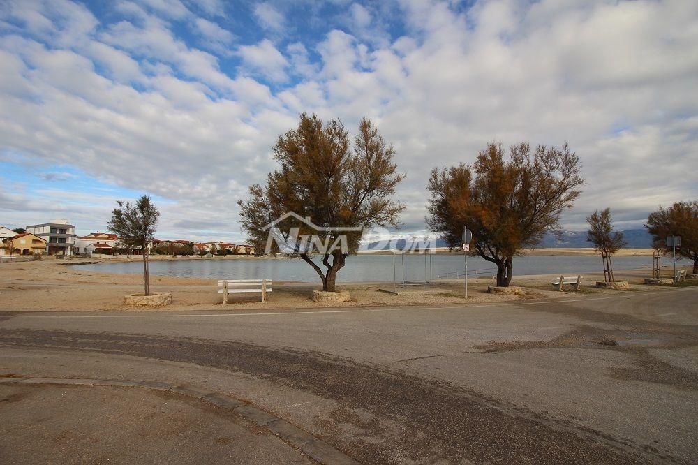 Appartamento al piano terra con due camere da letto a 80 metri dalla spiaggia