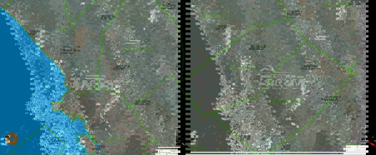 Terreno Edificabile Vicino a Zara – Tranquillità, Natura, Posizione Perfetta