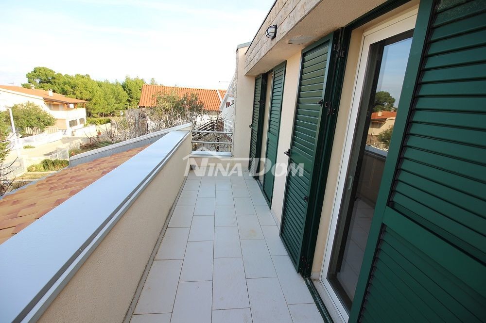 Proprietà di famiglia splendidamente arredata e tenuta, con garage.