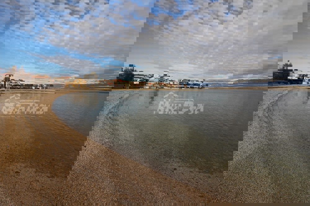 Appartamento al piano terra con due camere da letto a 80 metri dalla spiaggia