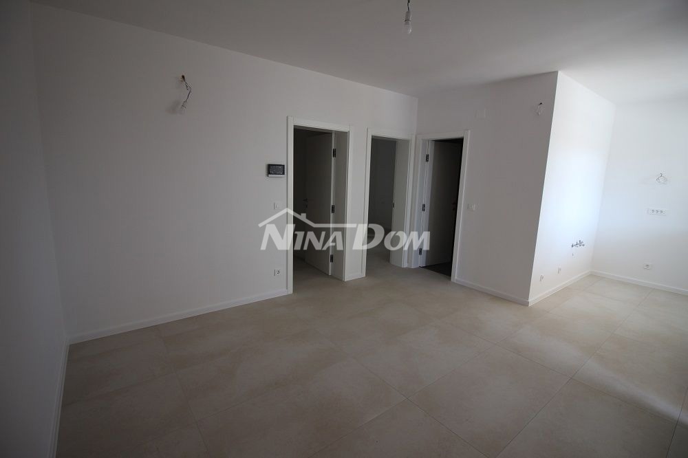 Nuovo edificio, lato sud,