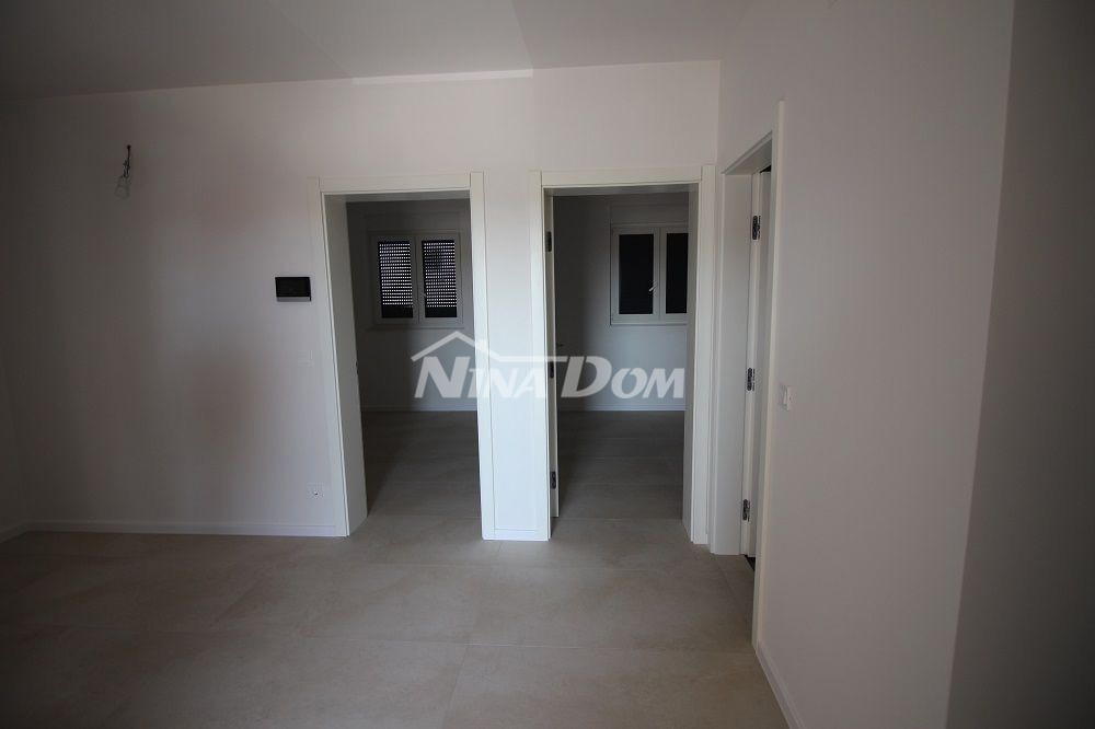 Nuovo edificio, lato sud,