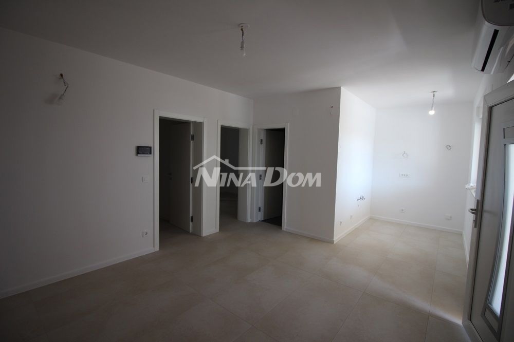 Nuovo edificio, lato sud,