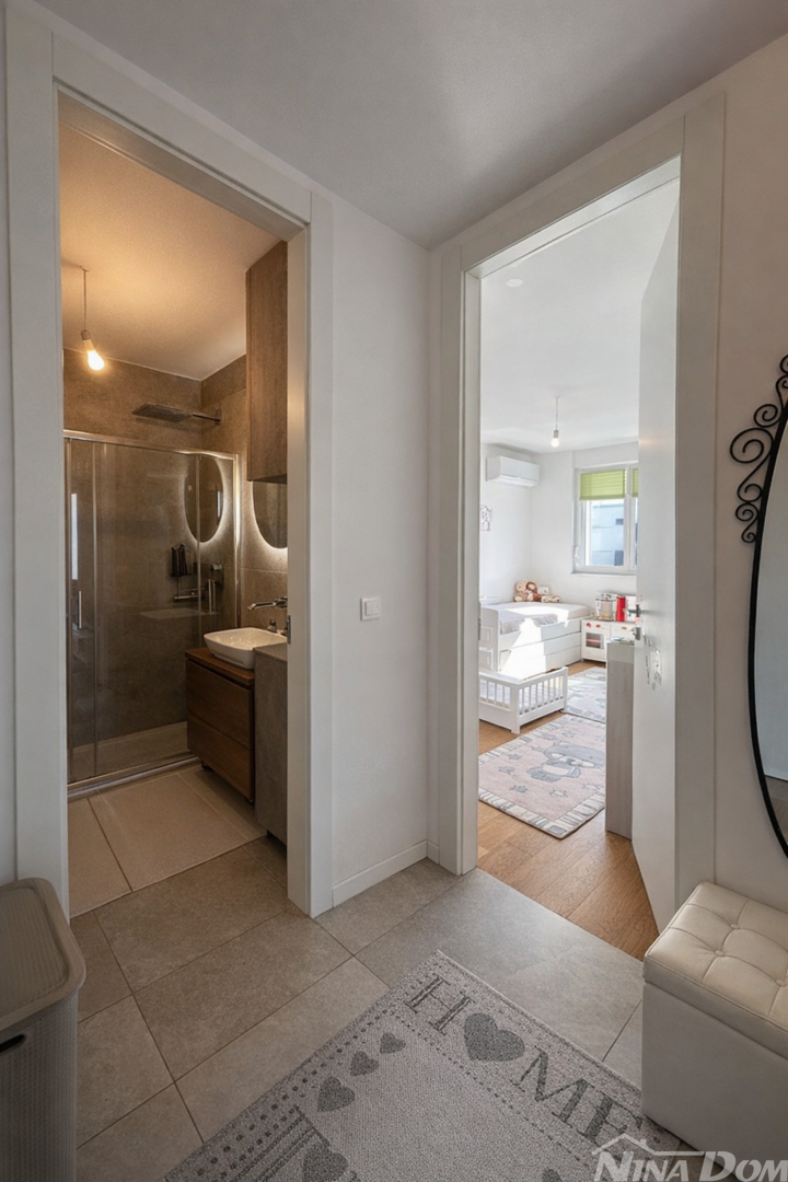 Zadar – Višnjik: appartamento esclusivo all’ultimo piano, 10 min dal centro storico