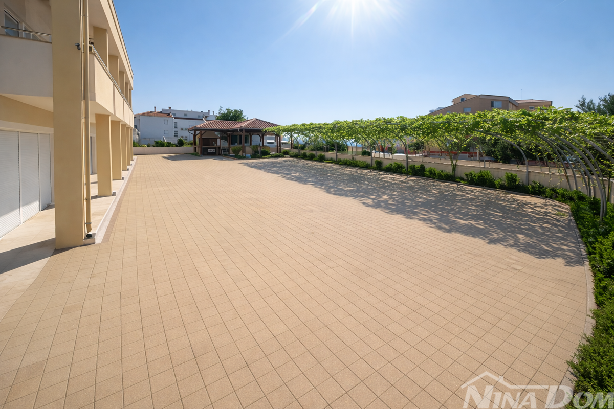 Potenziale Mini Hotel / Edificio di appartamenti – Sukošan, a 70 m dal mare