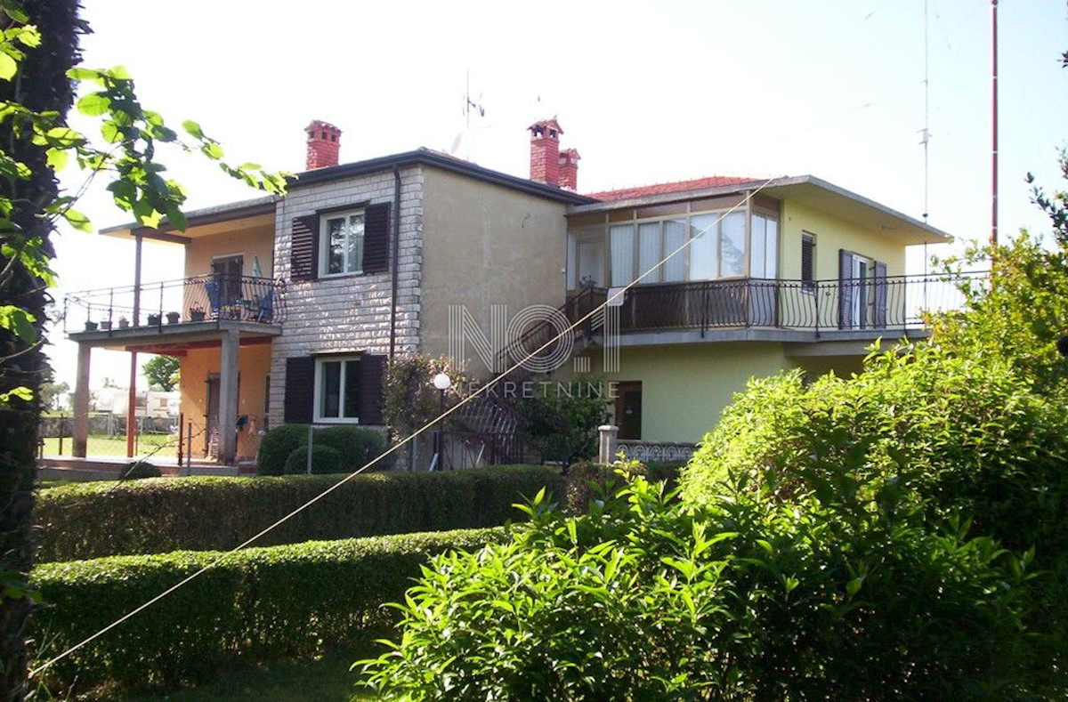 Casa Brtonigla, 330m2