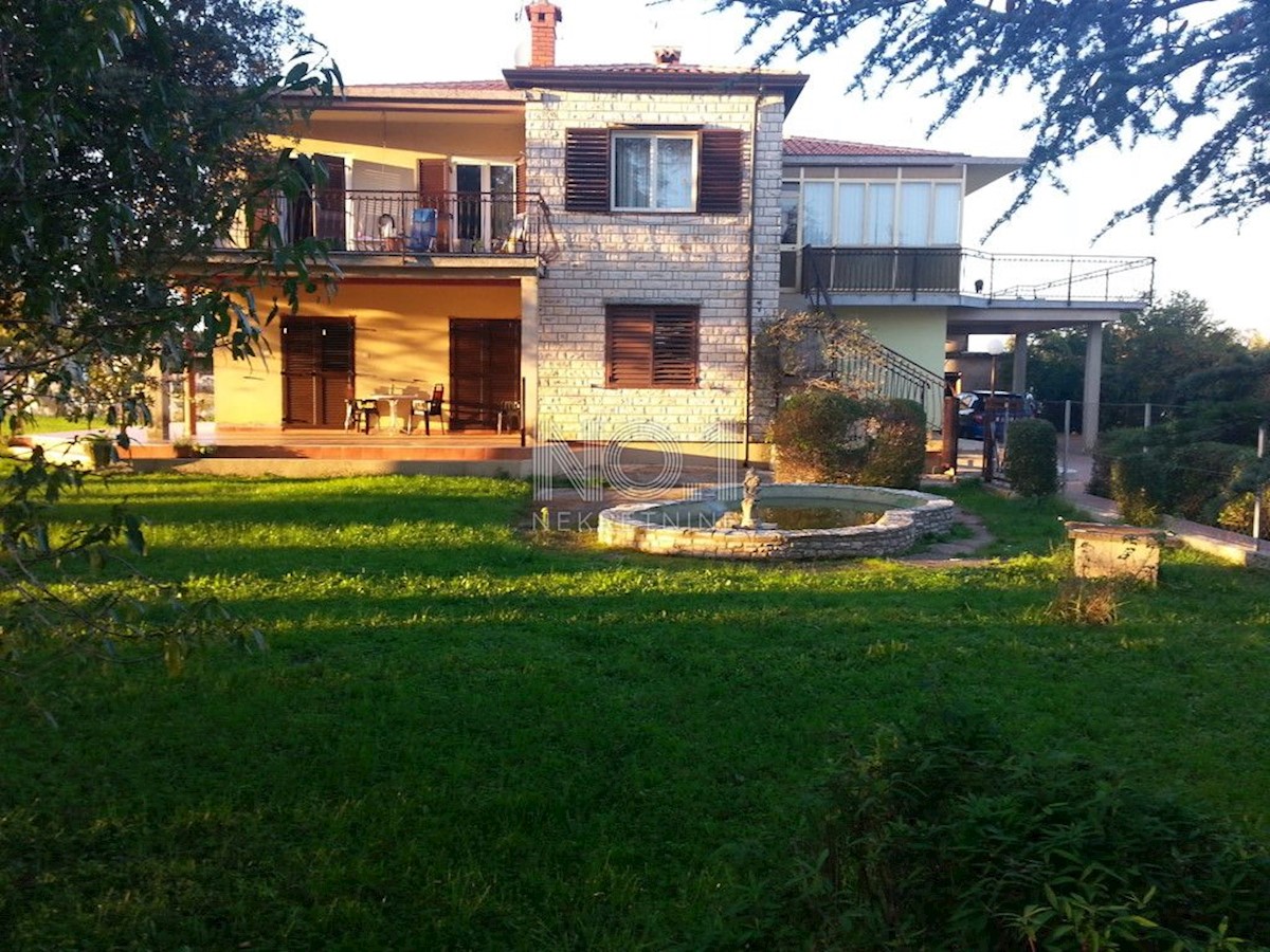 Casa Brtonigla, 330m2